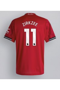 Manchester United Joshua Zirkzee #11 Voetbaltruitje Thuis tenue 2025-26 Korte Mouw